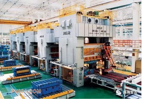 國(guó)內(nèi)機(jī)床企業(yè)智能化升級(jí)差異與困境探析 信息技術(shù)咨詢服務(wù)的角色與挑戰(zhàn)